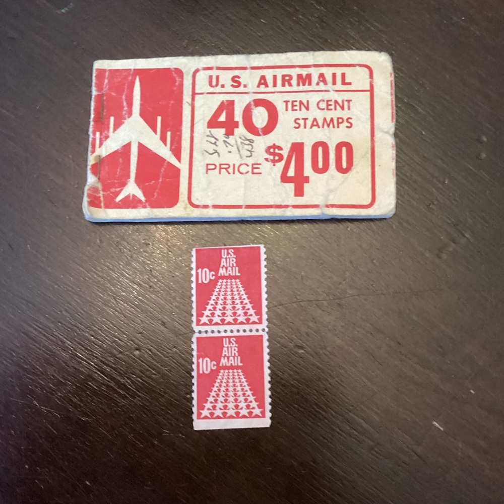 U.S. AIRMAIL Stamp Booket   10 cents  4 stamps